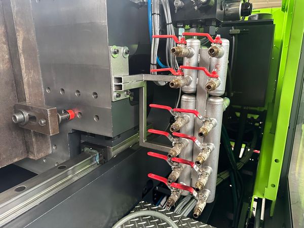 Engel-wtryskarka-używana-Szczeppol-Łódź-Polska