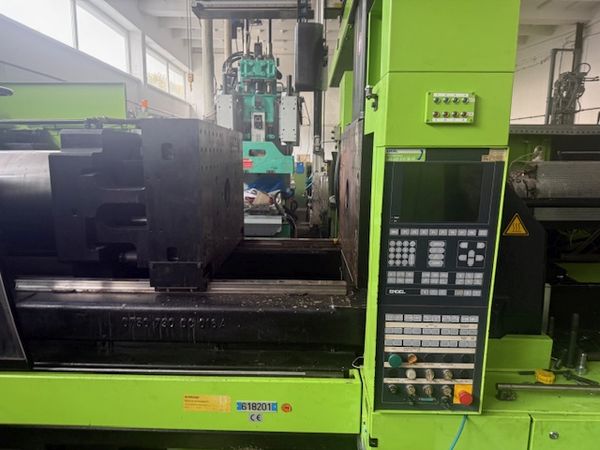 Engel-wtryskarka-używana-Szczeppol-Łódź-Polska