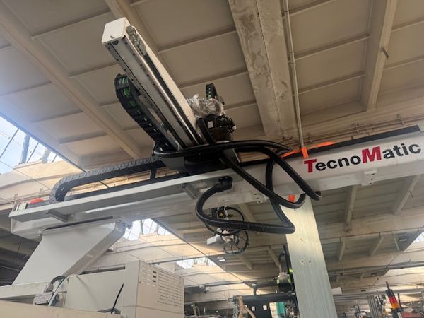 Engel-wtryskarka-używana-Szczeppol-Łódź-Polska