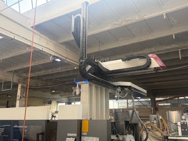 Engel-wtryskarka-używana-Szczeppol-Łódź-Polska