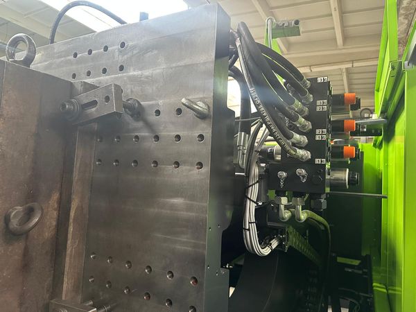 Engel-wtryskarka-używana-Szczeppol-Łódź-Polska