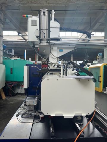 Haitian-wtryskarka-używana-Szczeppol-Łódź-Polska