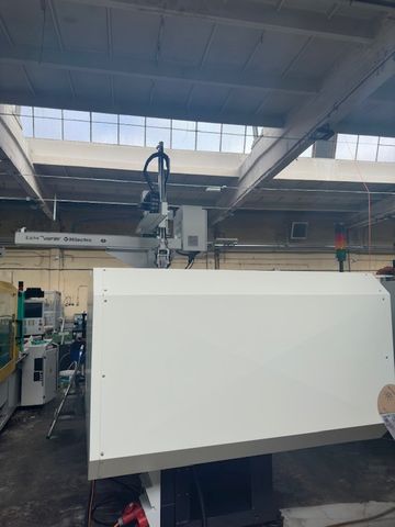 Haitian-wtryskarka-używana-Szczeppol-Łódź-Polska