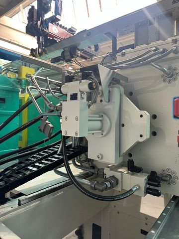 Krauss-Maffei-wtryskarka-używana-Szczeppol-Łódź-Polska