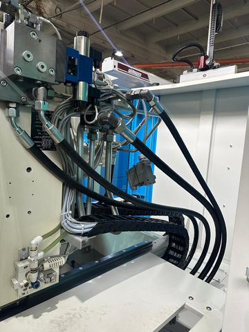 Krauss-Maffei-wtryskarka-używana-Szczeppol-Łódź-Polska