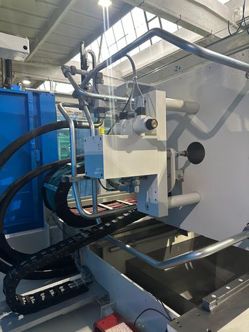 Krauss-Maffei-wtryskarka-używana-Szczeppol-Łódź-Polska