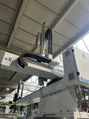 Krauss-Maffei-wtryskarka-używana-Szczeppol-Łódź-Polska