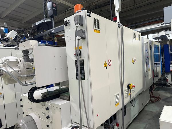 Krauss-Maffei-wtryskarka-używana-Szczeppol-Łódź-Polska