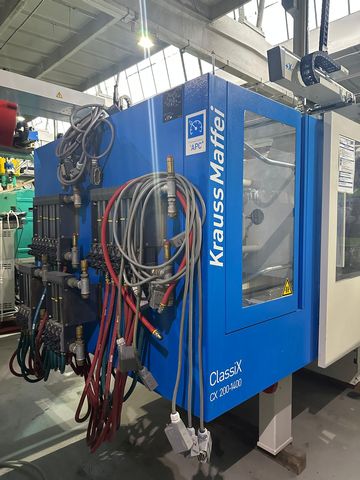 Krauss-Maffei-wtryskarka-używana-Szczeppol-Łódź-Polska