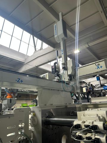 Krauss-Maffei-wtryskarka-używana-Szczeppol-Łódź-Polska