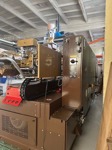 Krauss-Maffei-wtryskarka-używana-Szczeppol-Łódź-Polska