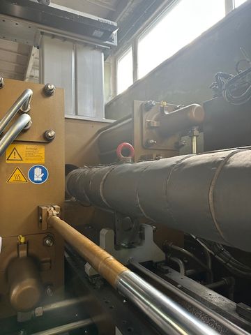 Krauss-Maffei-wtryskarka-używana-Szczeppol-Łódź-Polska