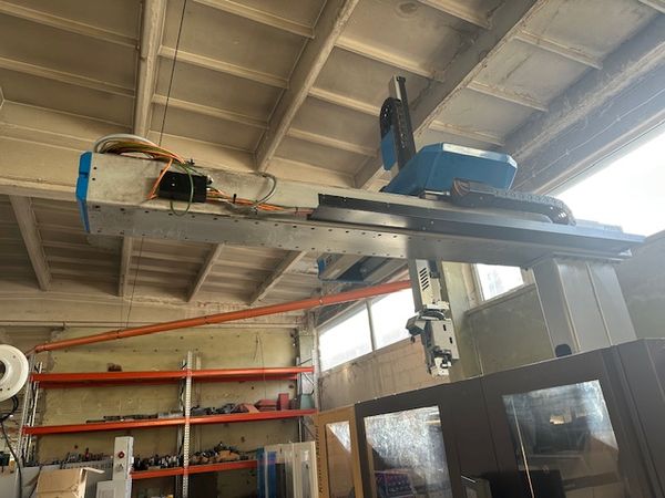 Krauss-Maffei-wtryskarka-używana-Szczeppol-Łódź-Polska