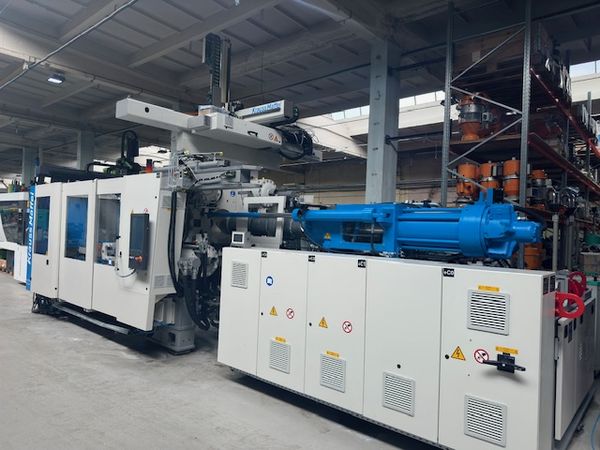 Krauss-Maffei-wtryskarka-używana-Szczeppol-Łódź-Polska