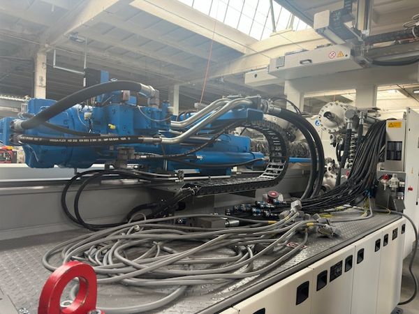 Krauss-Maffei-wtryskarka-używana-Szczeppol-Łódź-Polska