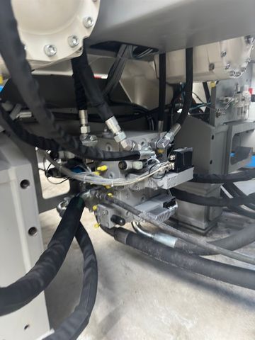 Krauss-Maffei-wtryskarka-używana-Szczeppol-Łódź-Polska