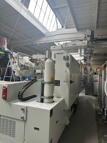 Krauss-Maffei-wtryskarka-używana-Szczeppol-Łódź-Polska