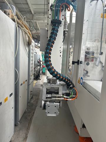 Krauss-Maffei-wtryskarka-używana-Szczeppol-Łódź-Polska