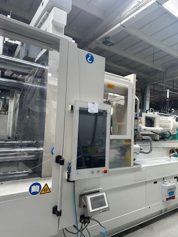 Krauss-Maffei-wtryskarka-używana-Szczeppol-Łódź-Polska