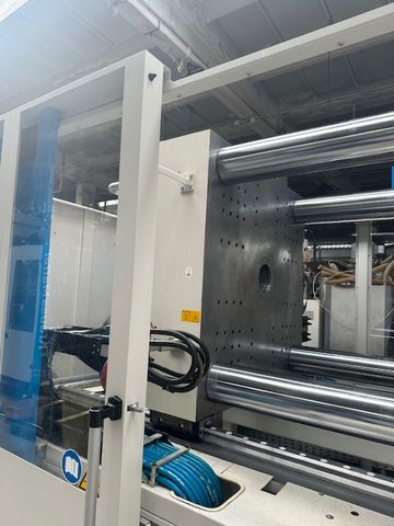 Krauss-Maffei-wtryskarka-używana-Szczeppol-Łódź-Polska