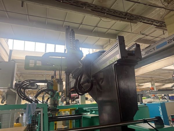 Engel-robot-Szczeppol-Łódź-Polska