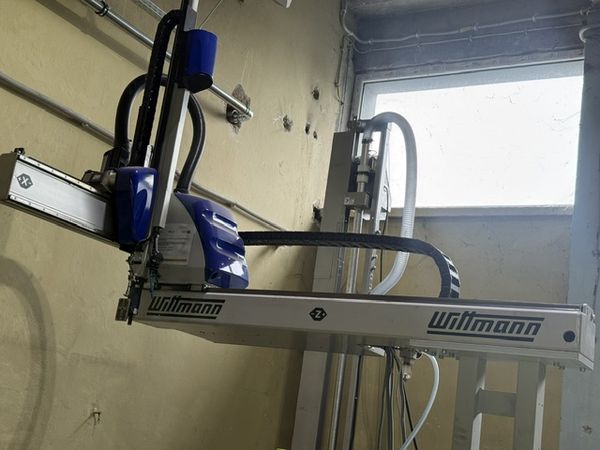 Wittmann-robot-Szczeppol-Łódź-Polska