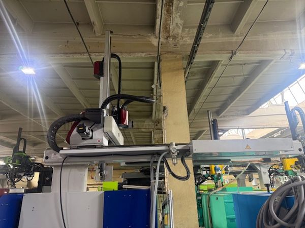 Wittmann-robot-Szczeppol-Łódź-Polska