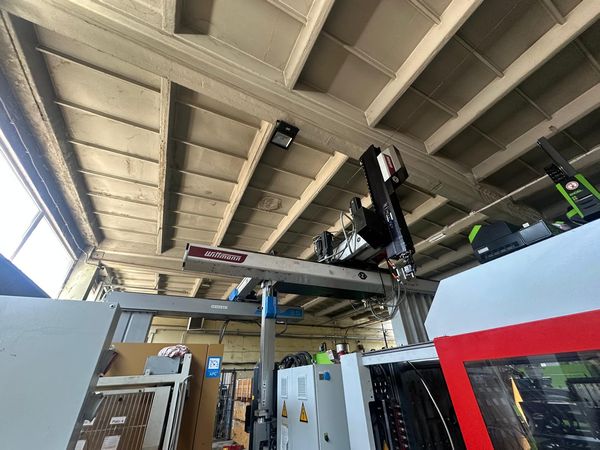 Wittmann-robot-Szczeppol-Łódź-Polska