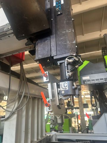 Wittmann-robot-Szczeppol-Łódź-Polska