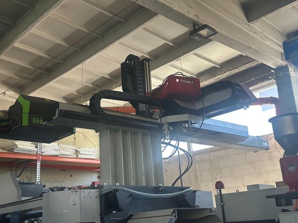 Wittmann-robot-Szczeppol-Łódź-Polska