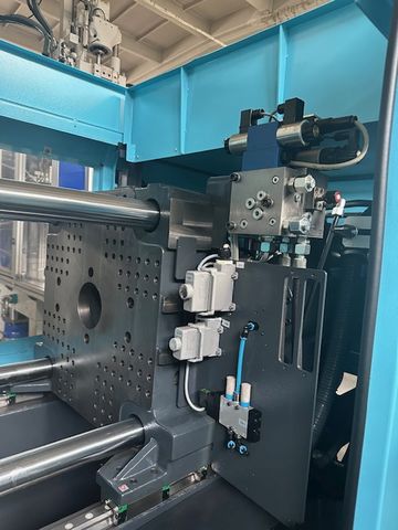 Sumitomo-Demag-wtryskarka-używana-Szczeppol-Łódź-Polska