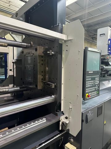 Sumitomo-Demag-wtryskarka-używana-Szczeppol-Łódź-Polska