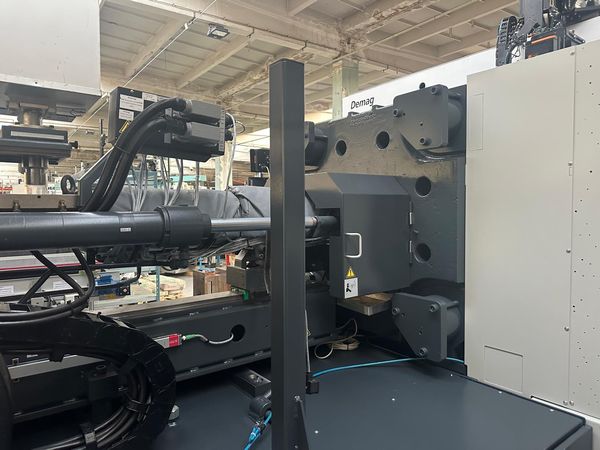 Sumitomo-Demag-wtryskarka-używana-Szczeppol-Łódź-Polska