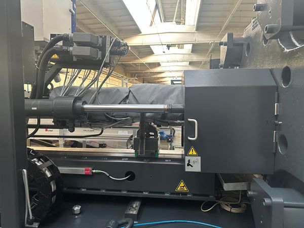 Sumitomo-Demag-wtryskarka-używana-Szczeppol-Łódź-Polska