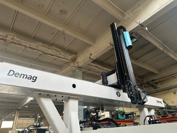 Sumitomo-Demag-wtryskarka-używana-Szczeppol-Łódź-Polska