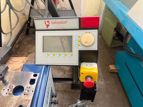 Układ-wtryskowy-Baby-Plast-Szczeppol-Łódź-Polska