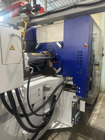 Wittmann-Battenfeld-EcoPower-wtryskarka-używana-Szczeppol-Łódź-Polska