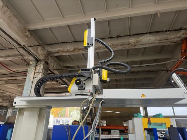 Battenfeld-Smart-Power-wtryskarka-używana-Szczeppol-Łódź-Polska