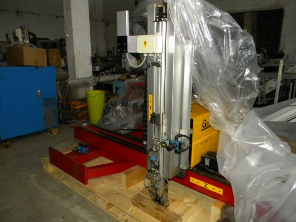 Robot - Geiger LR200 CNC
