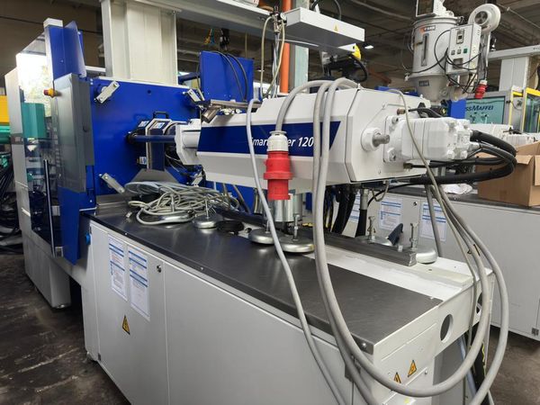 Wittmann Battenfeld Smart Power 120/525 / Maszyna hybrydowa / Godziny pracy: ca. 20.000 w trybie automatycznym